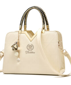 cadillac bags, cadillac handbags, cadillac purse, dior cadillac bag, cadillac purses for sale, cadillac purses wholesale, cadillac purses handbags, cadillac luxury handbags, dior cadillac saddle bag, kate spade cadillac purse, cadillac leather conditioner chanel, cadillac leather handbags, gm cadillac purse,